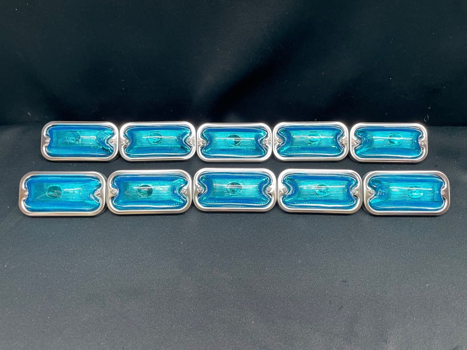 S-80DXデベソランプ 10個 スカイブルー 水色 でべそ角マーカー 板橋用品製作所 電球式 24V12W 樹脂 前開き レトロ デコトラ かまぼこ