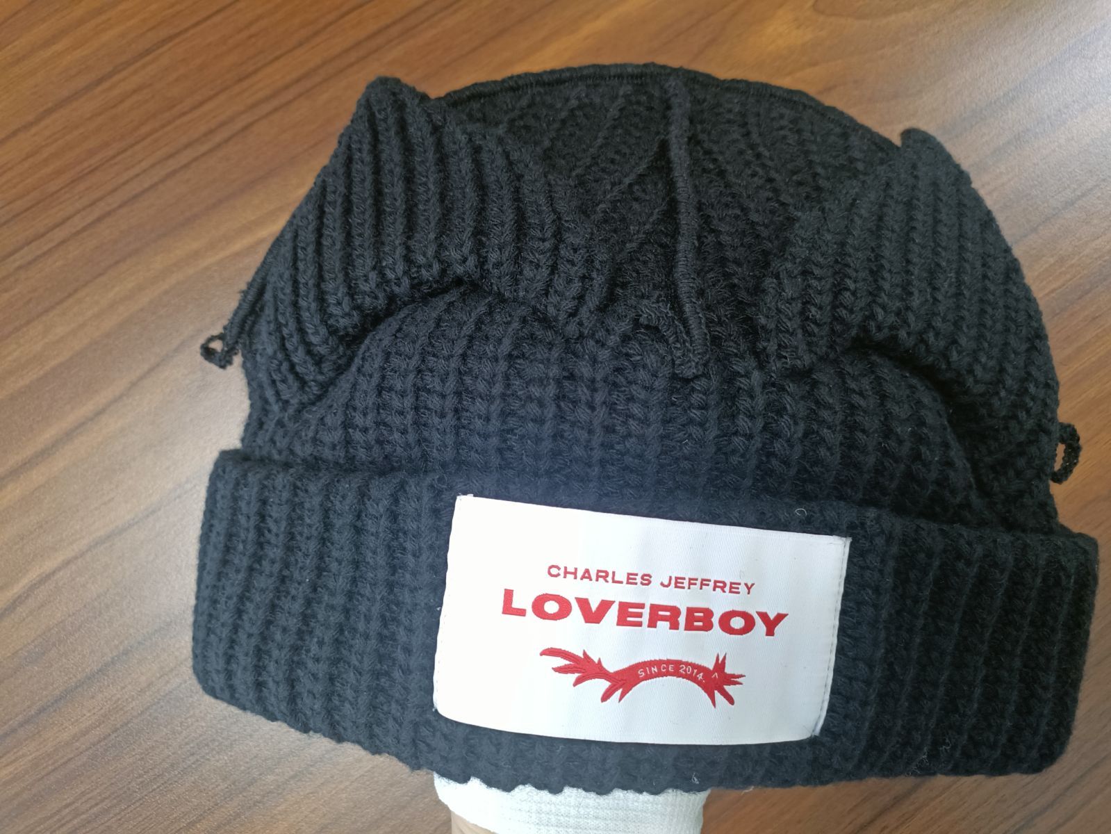 Charles Jeffrey Loverboy 猫耳ニット帽 - メルカリ