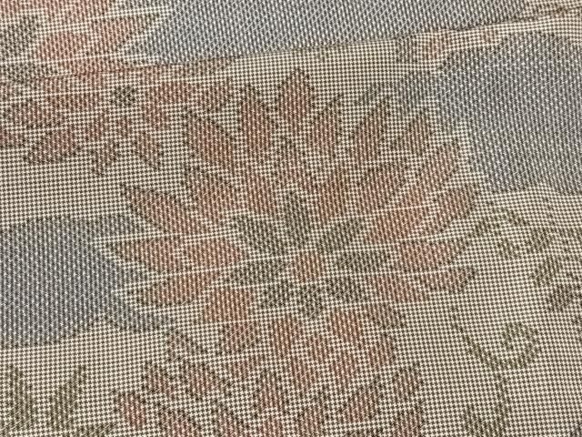 平和屋着物□本場大島紬 7マルキ 雲取り花文 正絹 逸品 未使用  