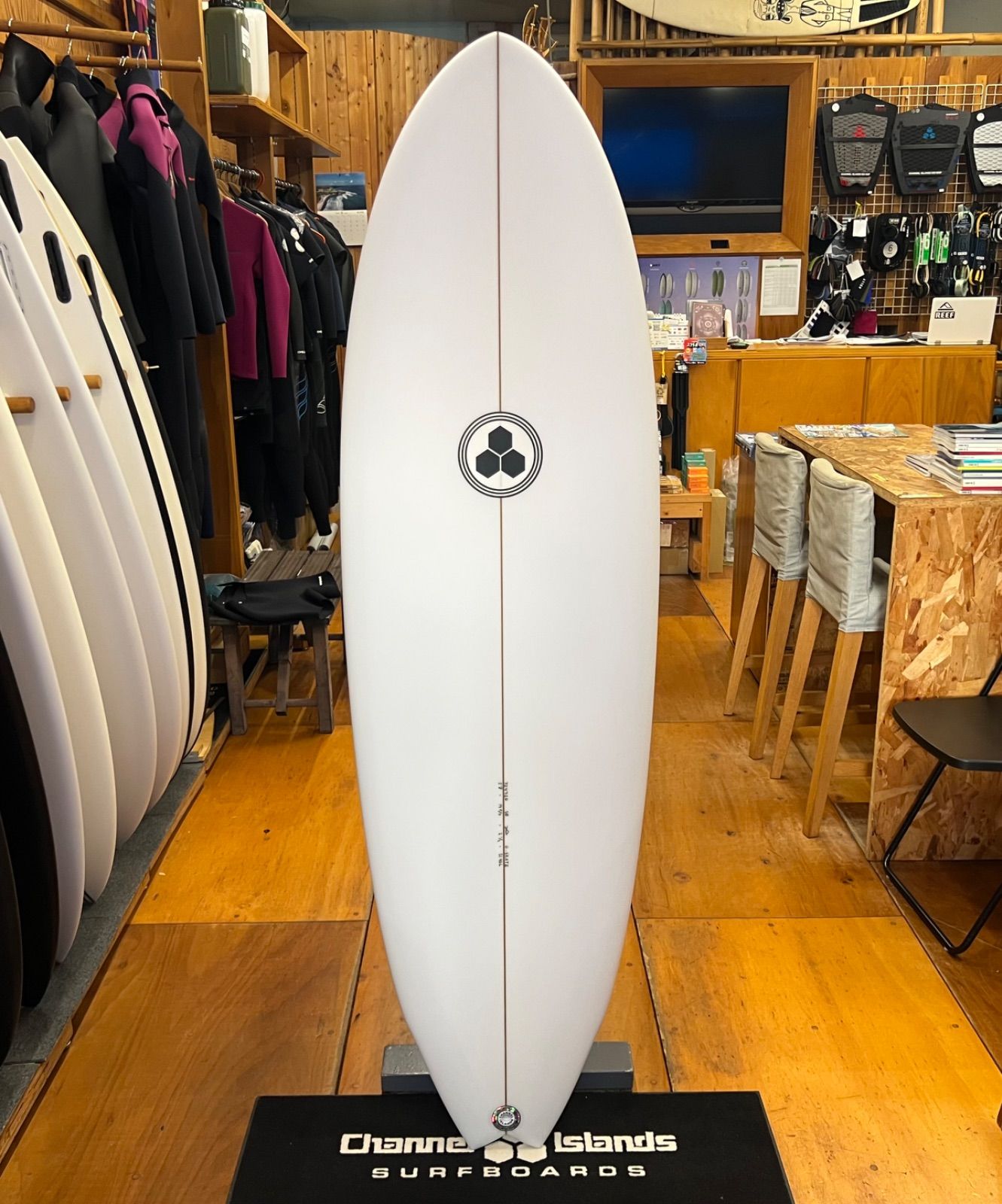 新品 アウトレット チャネルアイランズ 5'8”【G-SKATE