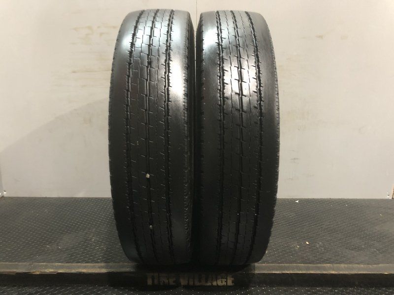 TOYO DELVEX M134 205/80R17.5 120/118L 17.5インチ ライトトラック用