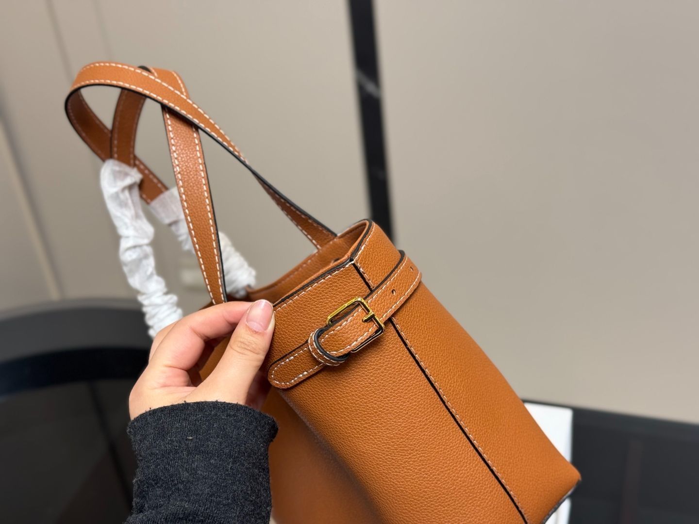 【 期間限定価格】CELINE トートバッグ Celine] トートバッグ 新作 レトロデザイン｜本日限定特価｜新品