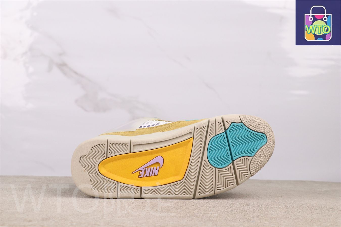 今日特価】Air Jordan エアジョーダン 4 Union LA x エア