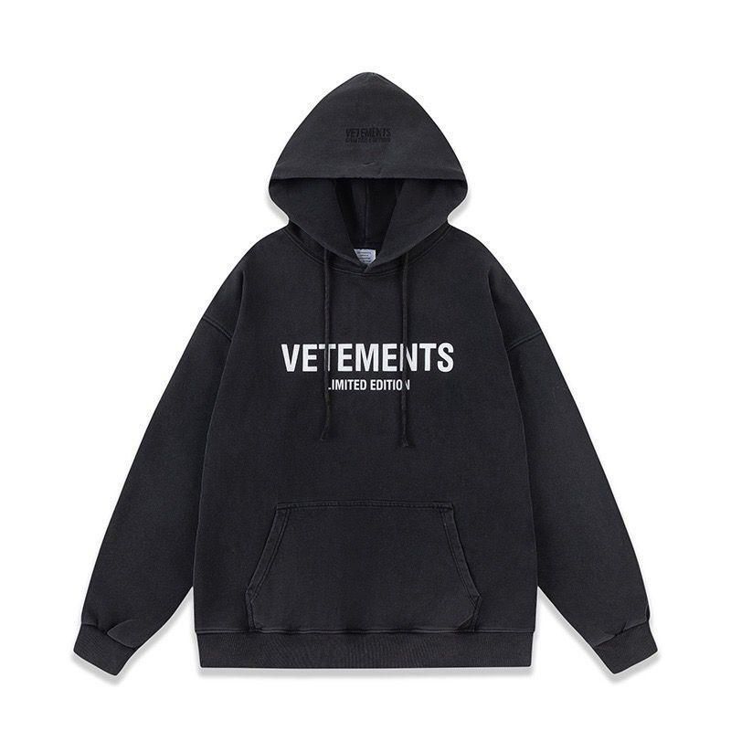 VETEMENTS 黒いパーカー ユニセックス ストリートファッション