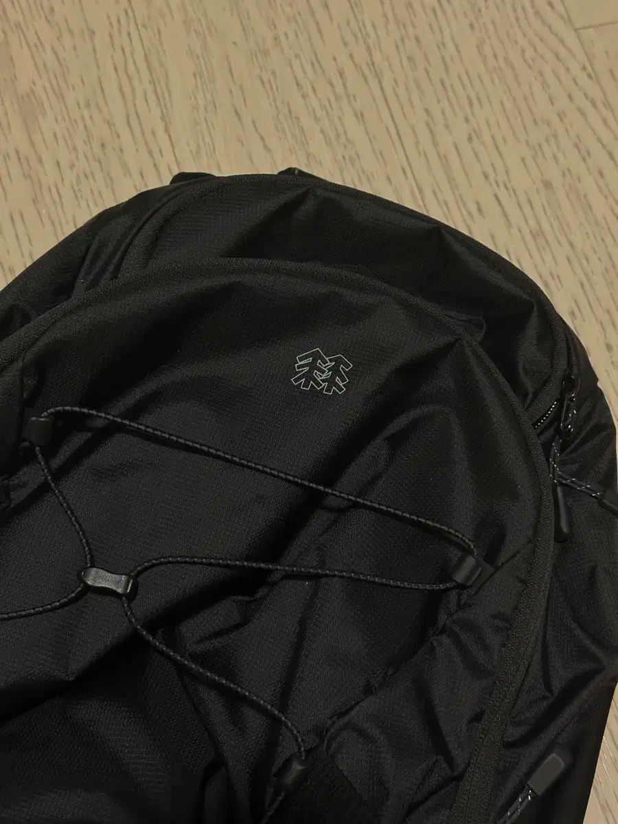 KOLON SPORT コーロンスポーツ エアロライト 15 ブラック バックパック