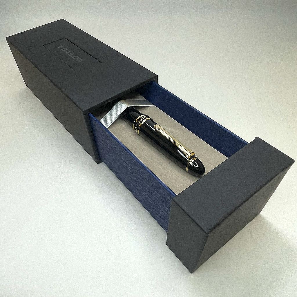 セーラー万年筆 長刀研ぎ万年筆 ぺン先 21金（旧型） - メルカリ