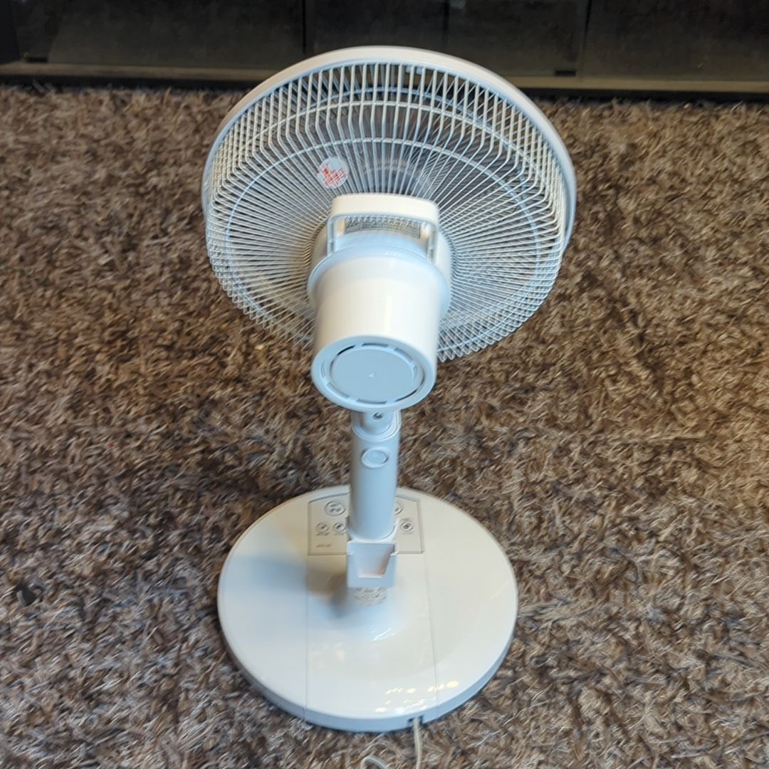 美品】HITACHI 日立 扇風機 ファン うちわ風 8枚羽 リモコン