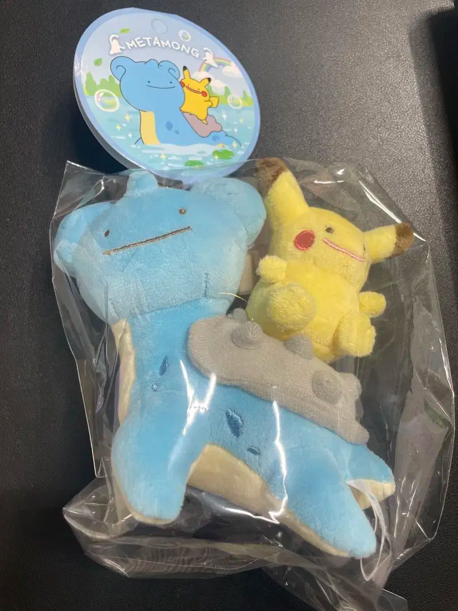 【新品、在庫限り】公式品　韓国　メタモン　ラプラス　ピカチュウ　マスコット 在庫限り】公式品 韓国 ラプラス ピカチュウ メタモンぬいぐるみ