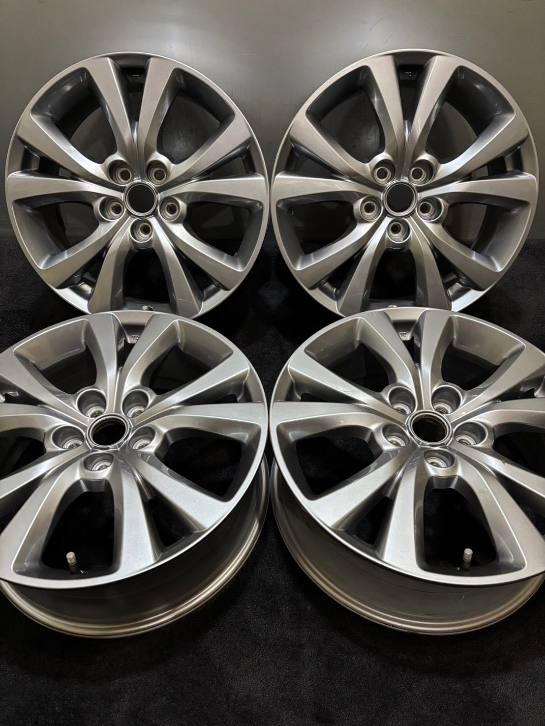 マツダ CX-30 純正 18インチ 7J 45 114.3 5H アルミホイール 4本 CX-5 CX-8 ガンメタ 2-K306