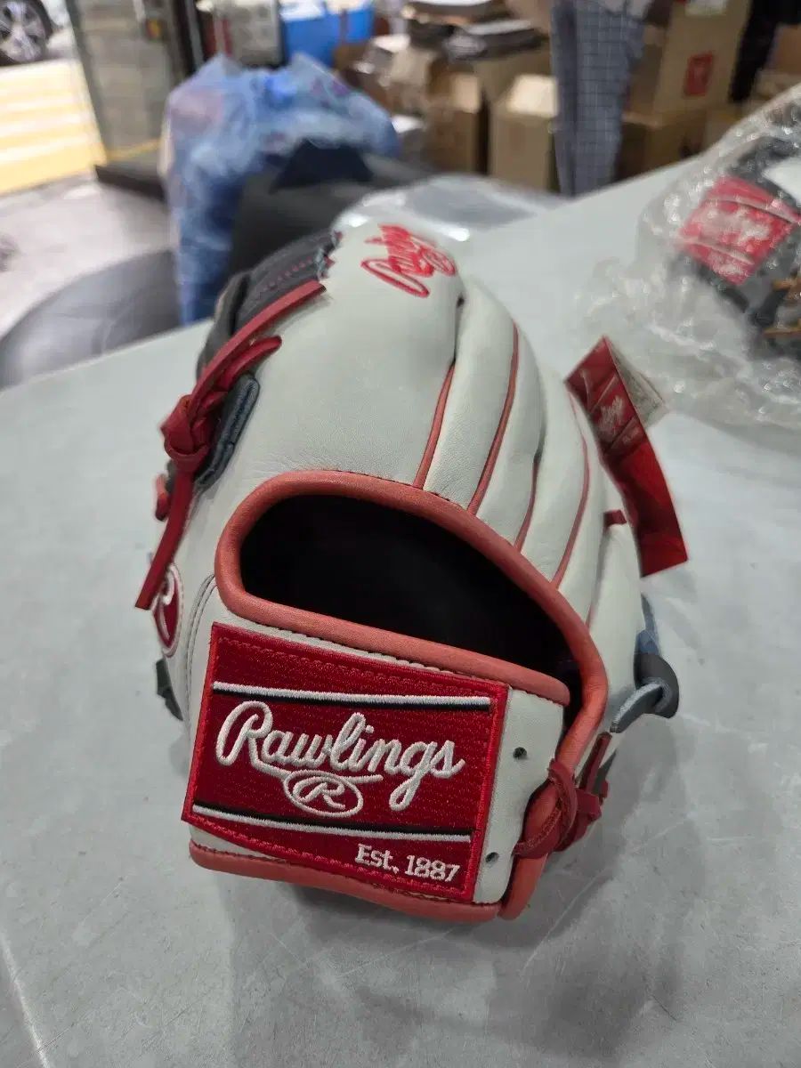 未使用 ローリングス 軟式グラブ 内野手用 右投 ローリングス(Rawlings) 未使用 ローリングス 軟式グラブ 内野手