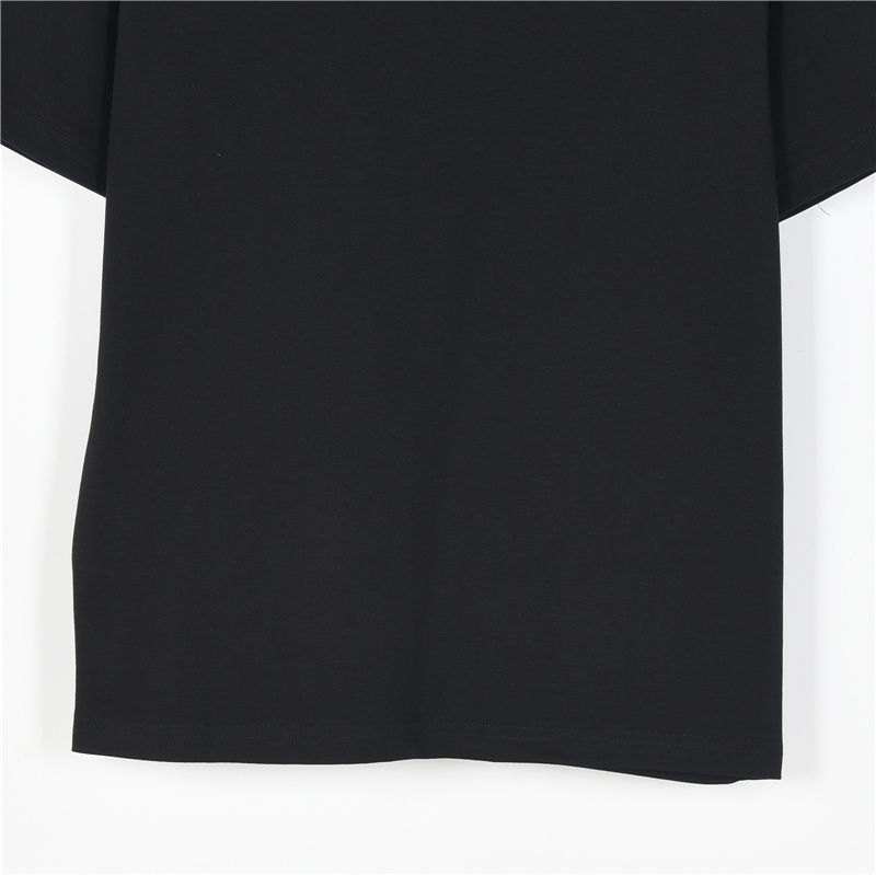 【PRADA】 Tシャツ 今日特価】Prada / プラダ 25ss 胸三角ロゴ後裾赤条 T シャツ