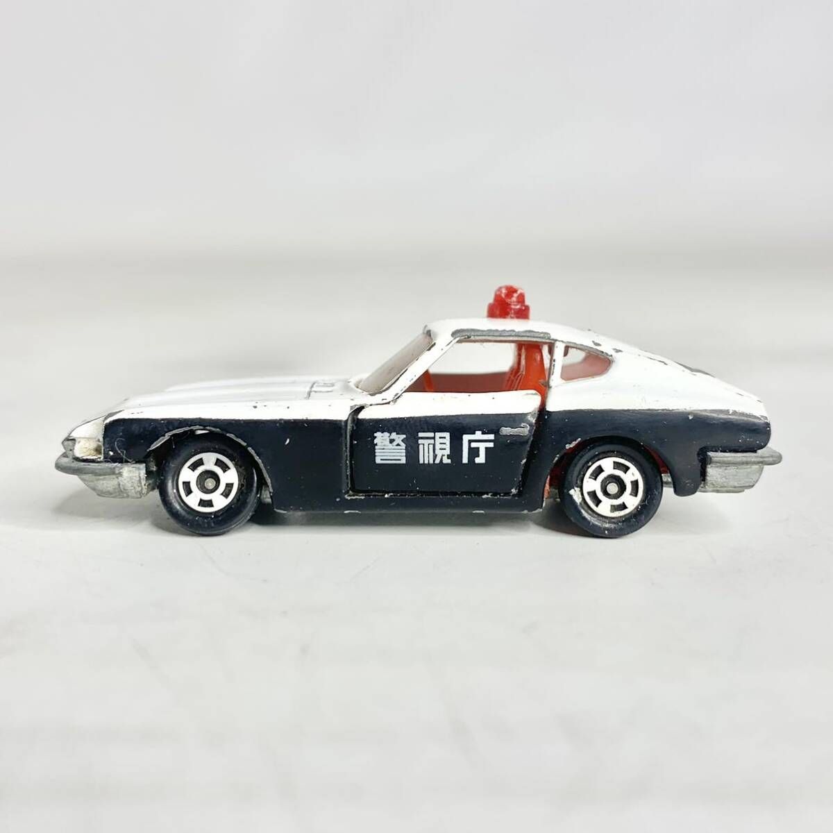トミカ 1/60 パトカー フェアレディZ fairLady Z 432 トミー