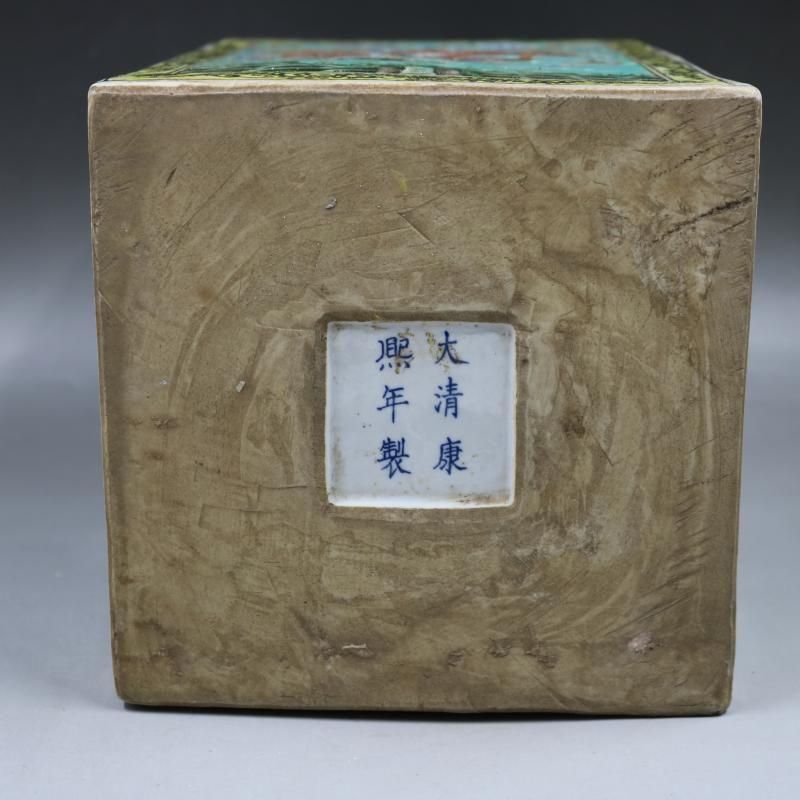 清康熙緑地粉彩麒麟紋方茶壺 茶道具景徳鎮 陶磁器 装飾品 現代工芸品美術品 置物 清康熙緑地粉彩麒麟紋方茶壺 茶道具景徳鎮 陶磁器 装飾品 現代