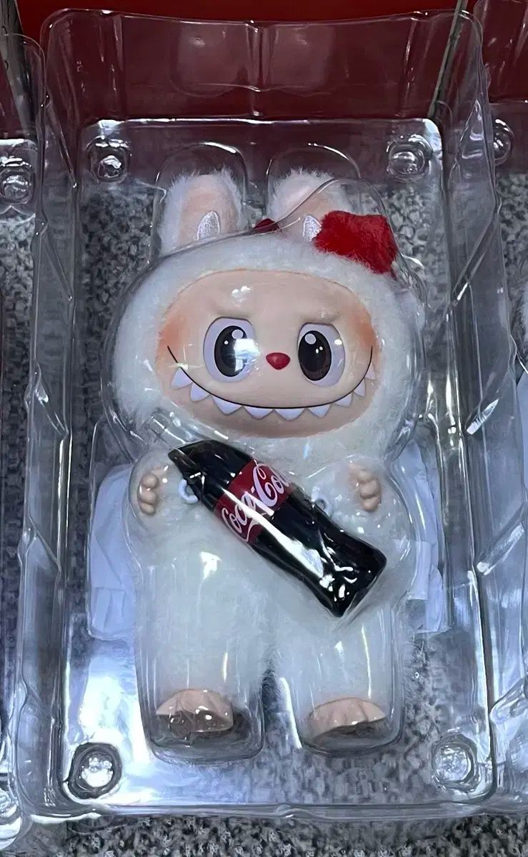 ラブブ コカコーラ popmart ポップマート ラブブ LABUBU コカコーラ