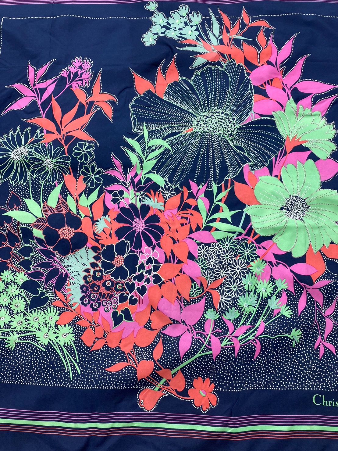 超美品 クリスチャンディオール大型シルクスカーフ Christian Dior - 【美品】Christian Dior クリスチャン