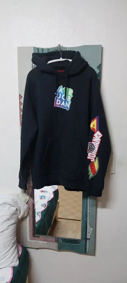 【雷市場（ポンジャン）商品韓国直送】 NIKE(ナイキ) ジョーダン ジャンプマン ステッカーパーカー XL