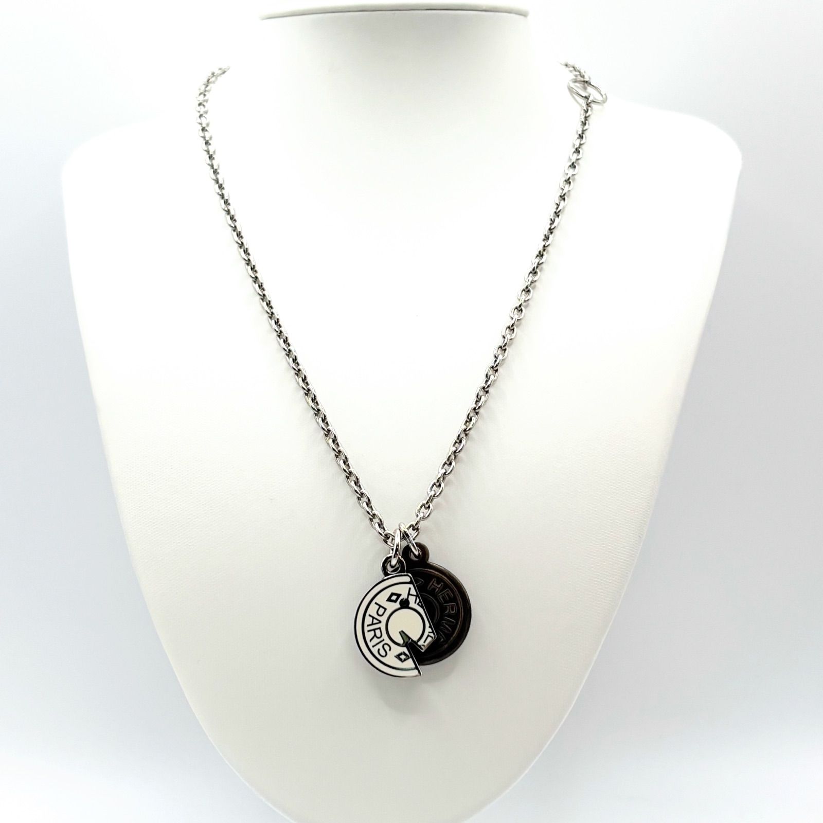 カルーゼル ネックレス