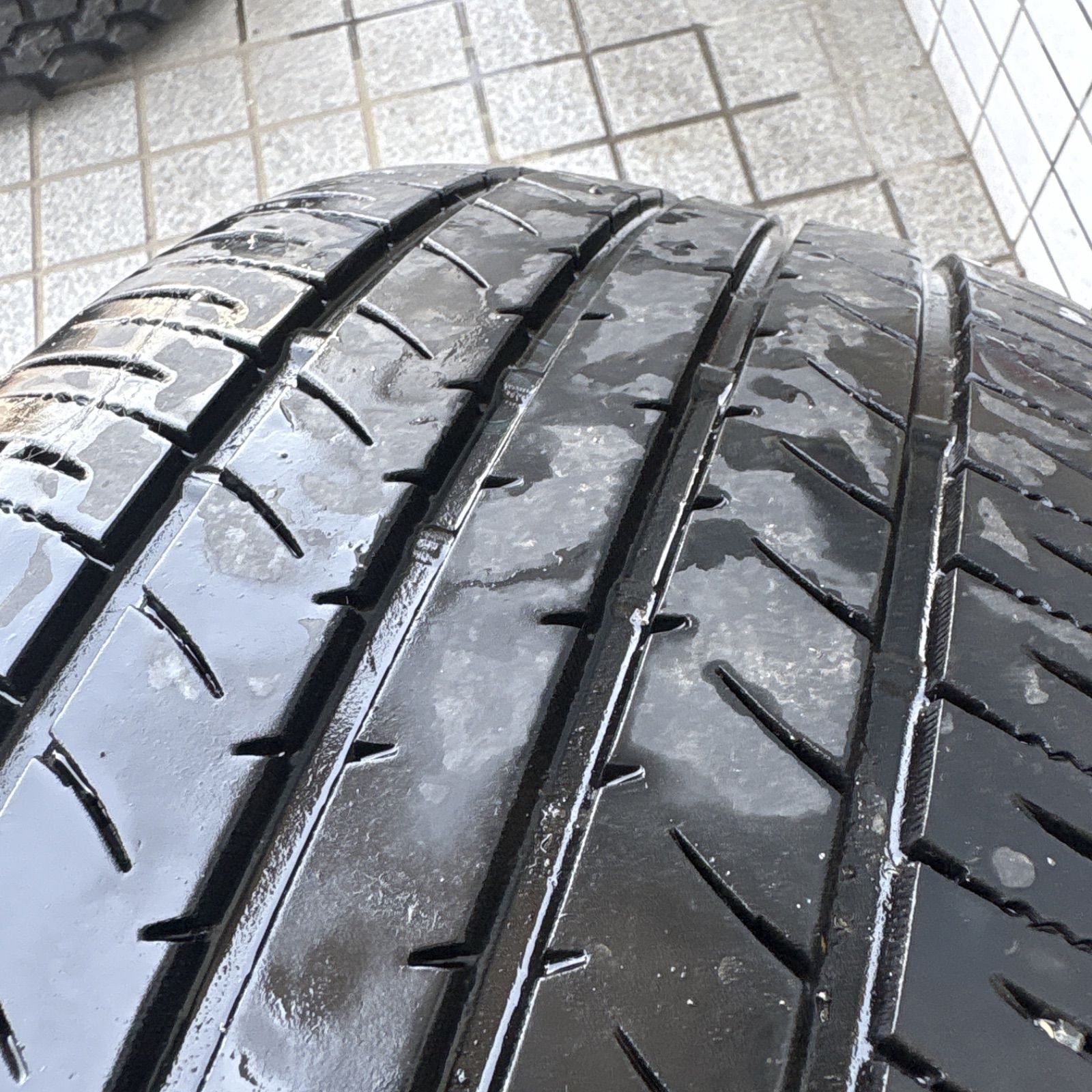 19×8.5j
