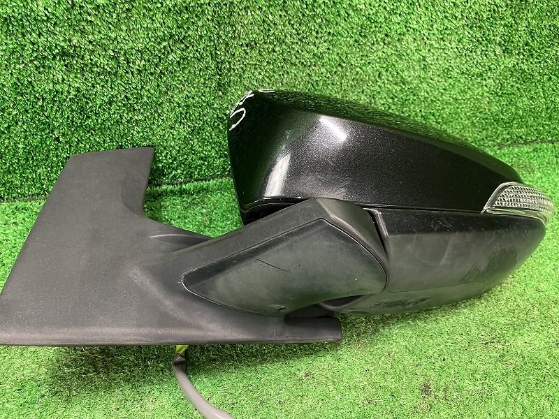 アクア NHP10 左サイドミラー ドアミラー S トーカイリカ TR1001 87940-52D50 209