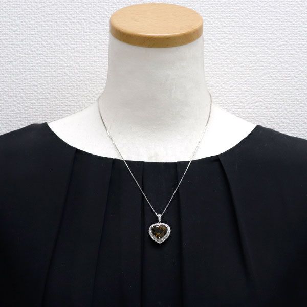 ダイヤモンド ペンダントネックレス