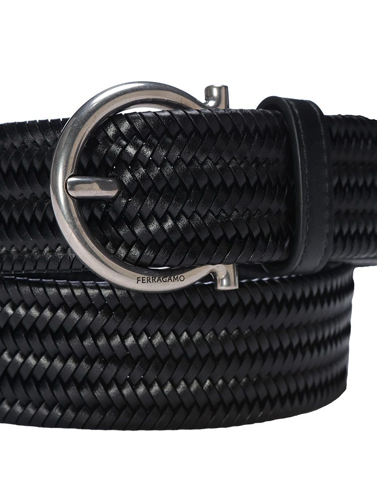 Salvatore Ferragamo (サルヴァトーレフェラガモ) ガンチーニ ピン