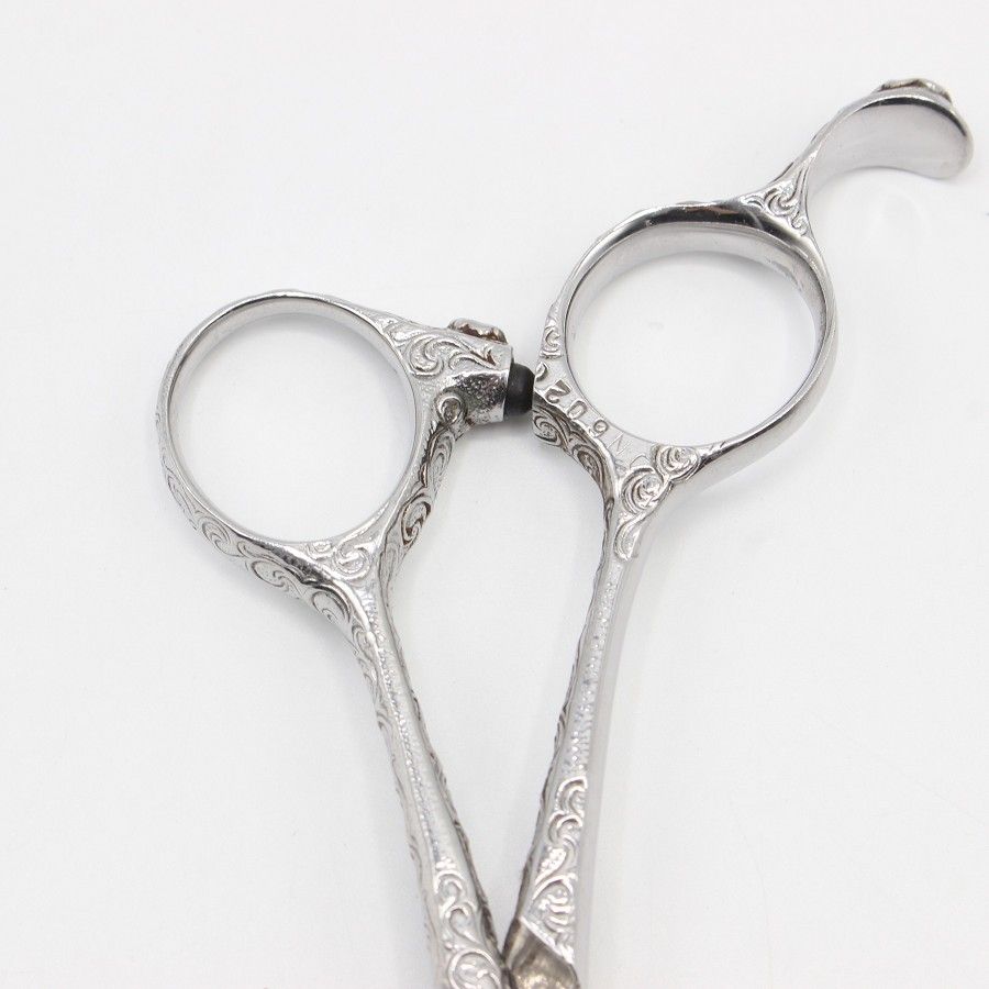 ナルトシザー 唐草 ナルトシザー唐草模様セニング 2018年の”新唐草