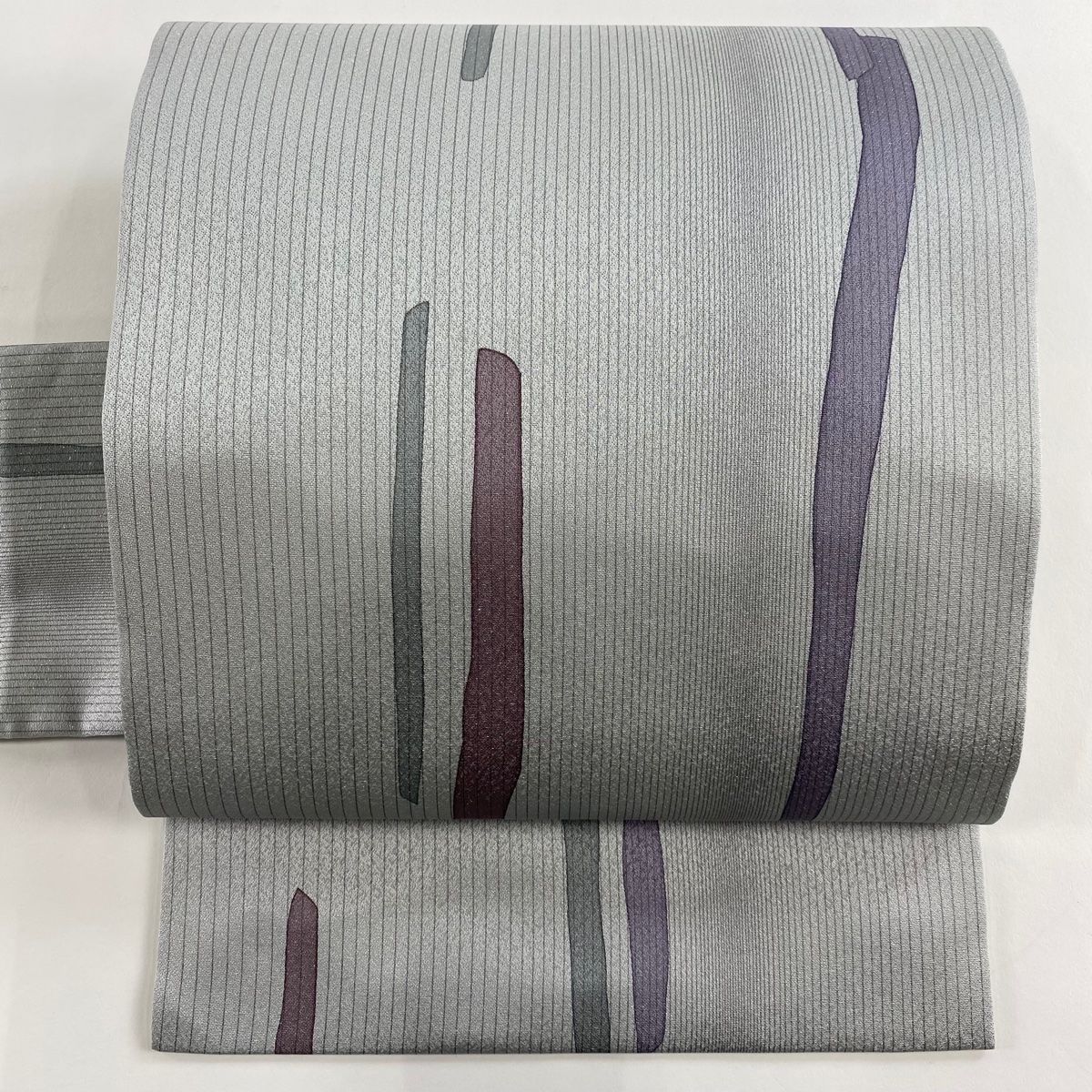 名古屋帯 秀品 縦縞 幾何学模様 銀糸 灰色 正絹