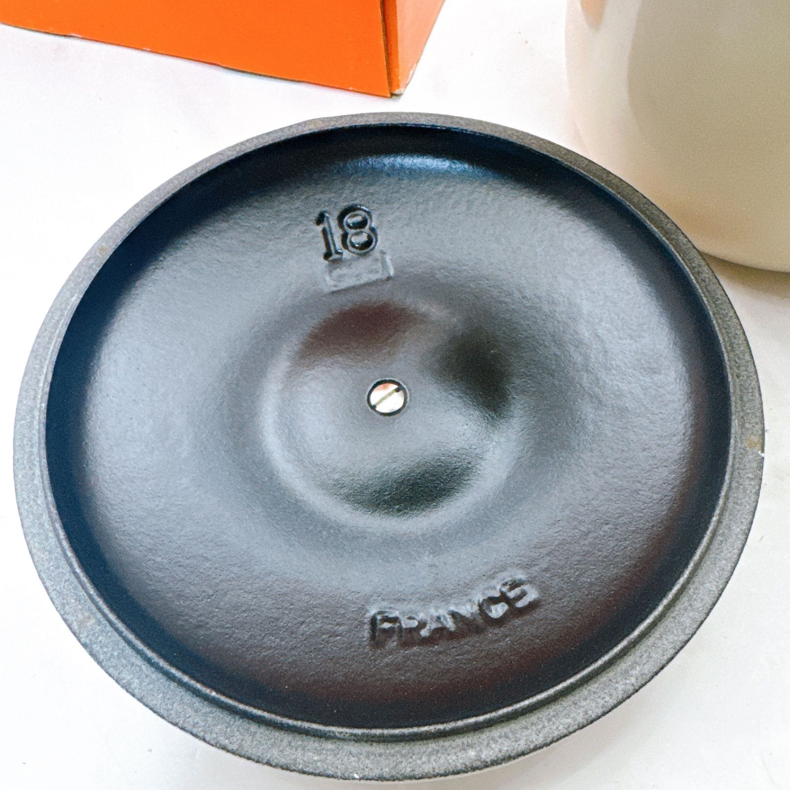 ル・クルーゼ LE CREUSET ココット エブリィ 18 カッパーツマミ