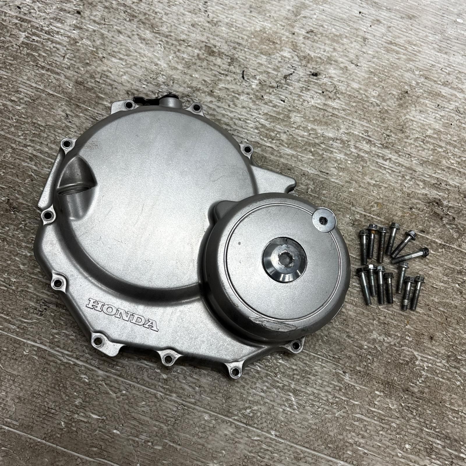 ホーネット250 ジェネレーターカバーエンジンカバーMC31 ジェイド250