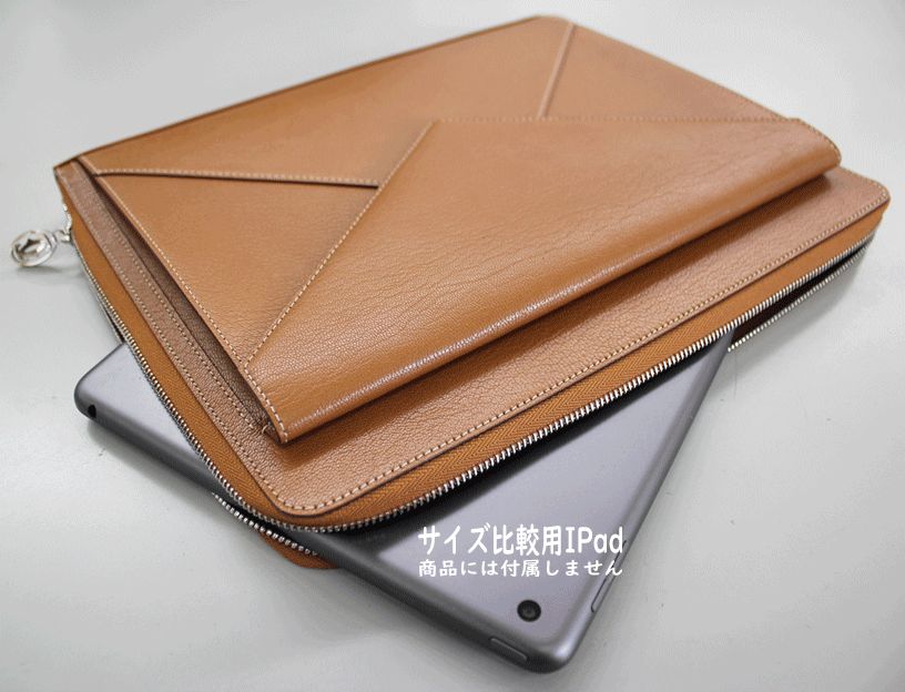 新品未使用 カルティエ Cartier タブレットケース レ マスト