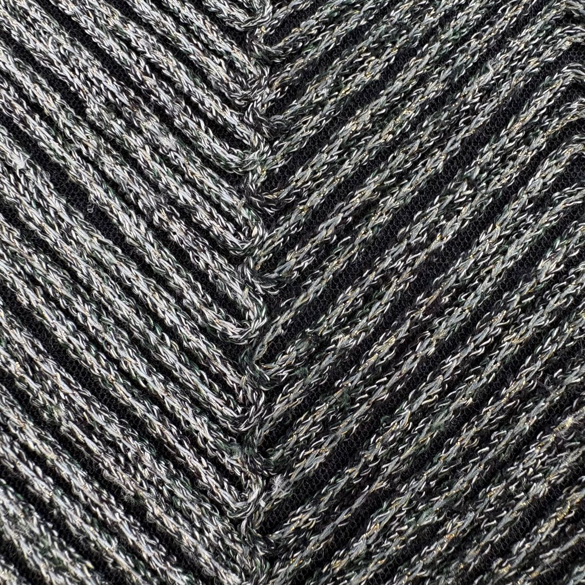 【美品】 袋帯 名品 無月 落款 よろけ縞 幾何学 箔 黒灰 全通 正絹 【】