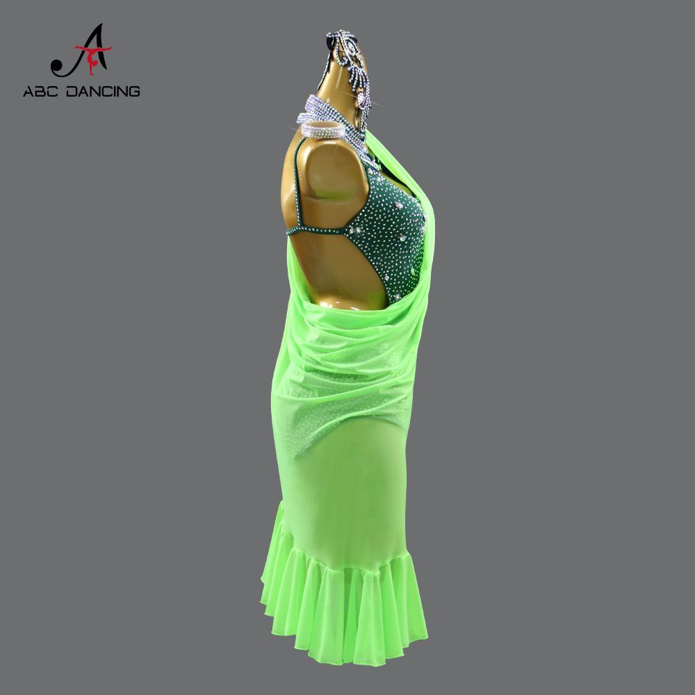 舞台衣装 発表会