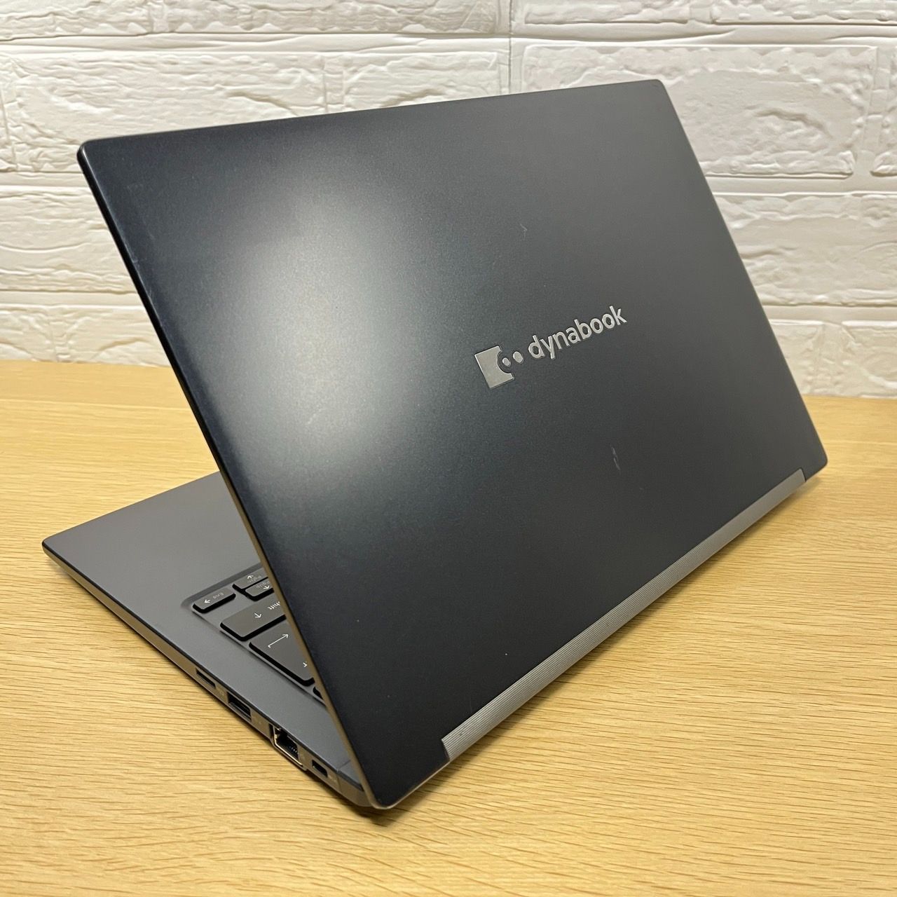 2021年製】東芝 dynabook G83/HS 第11世代 Core-i5 メモリ:16GB SSD・NVMe:256GB FHD13.3インチ  Thunderbolt3 Windows11 Pro ノートパソコン モバイルノート テレワーク - メルカリ