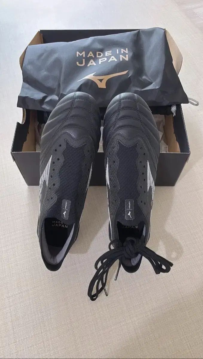 mizuno ミズノ モレリア ネオ ジャパン AG 260 1 複数回使用