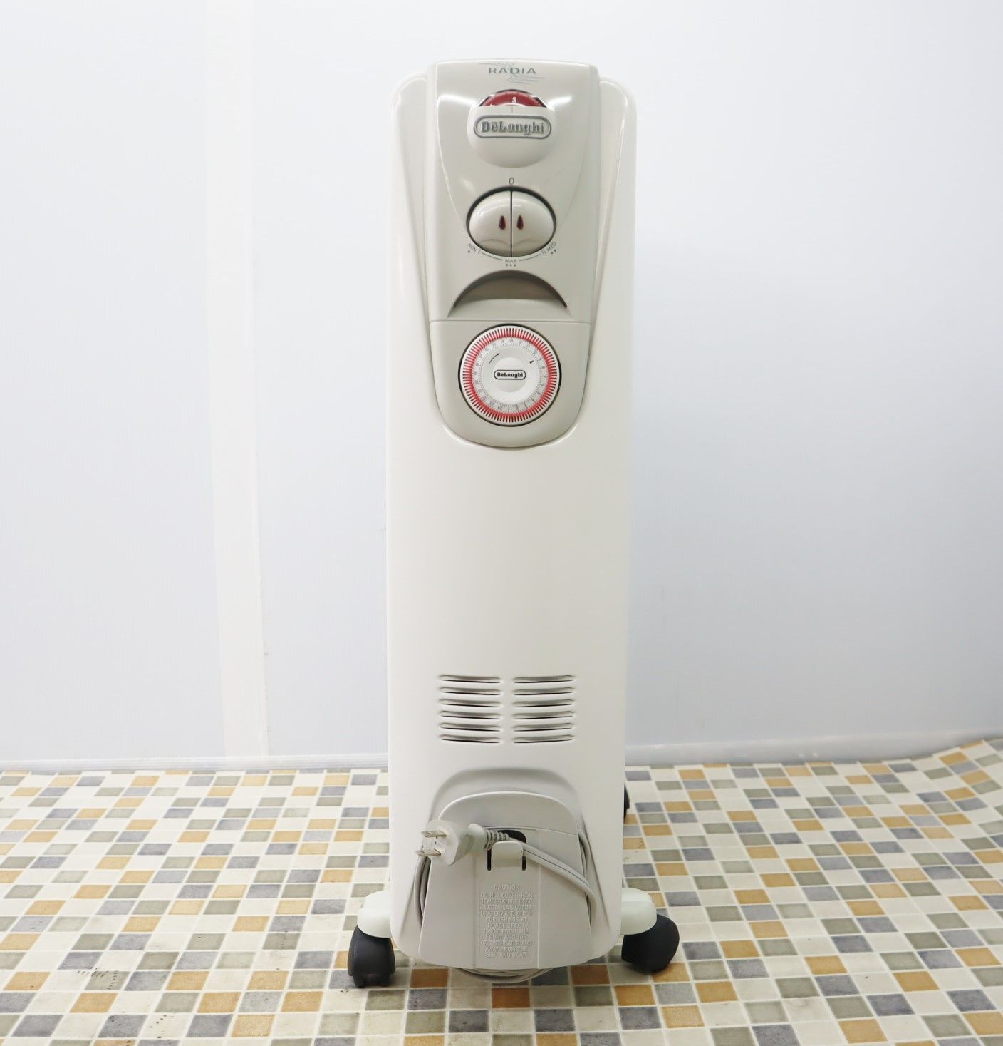デロンギオイルヒーター  JRE0812 JRE0812 オイルヒーター | De'Longhi JP