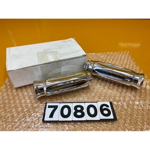 70806 HONDA ホンダ PCX 等 社外グリップ THRB116