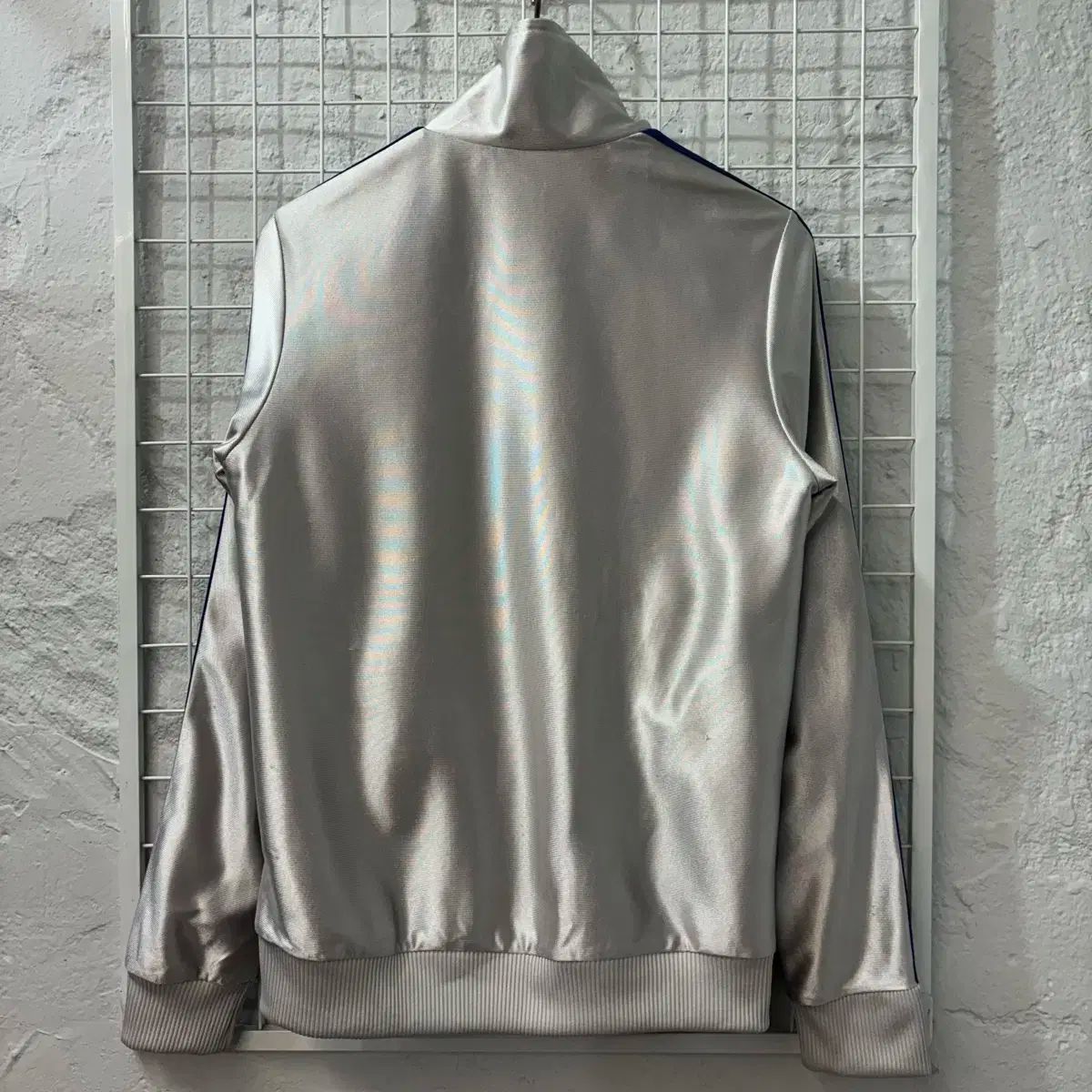 アディダス ファイヤーバード 40周年 オリンピック シルバー トラックジャージ XS