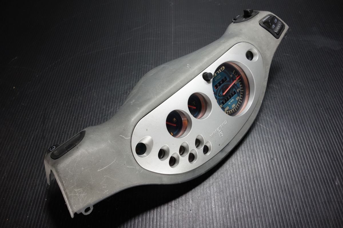 FXR180 スピード メーター フロント ハンドル カバー カウル ジレラ ランナー 純正 R20250730