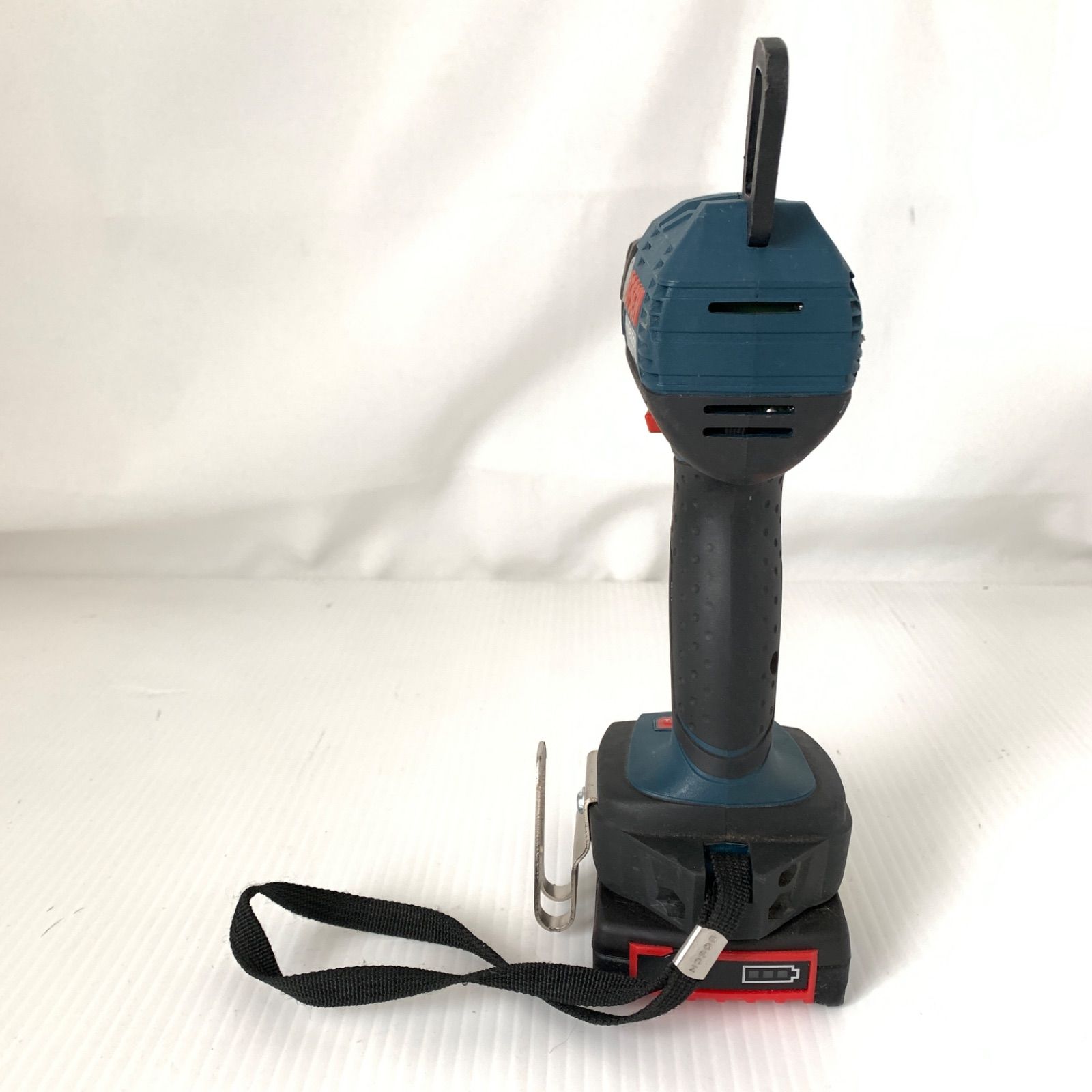 電動インパクトドライバー