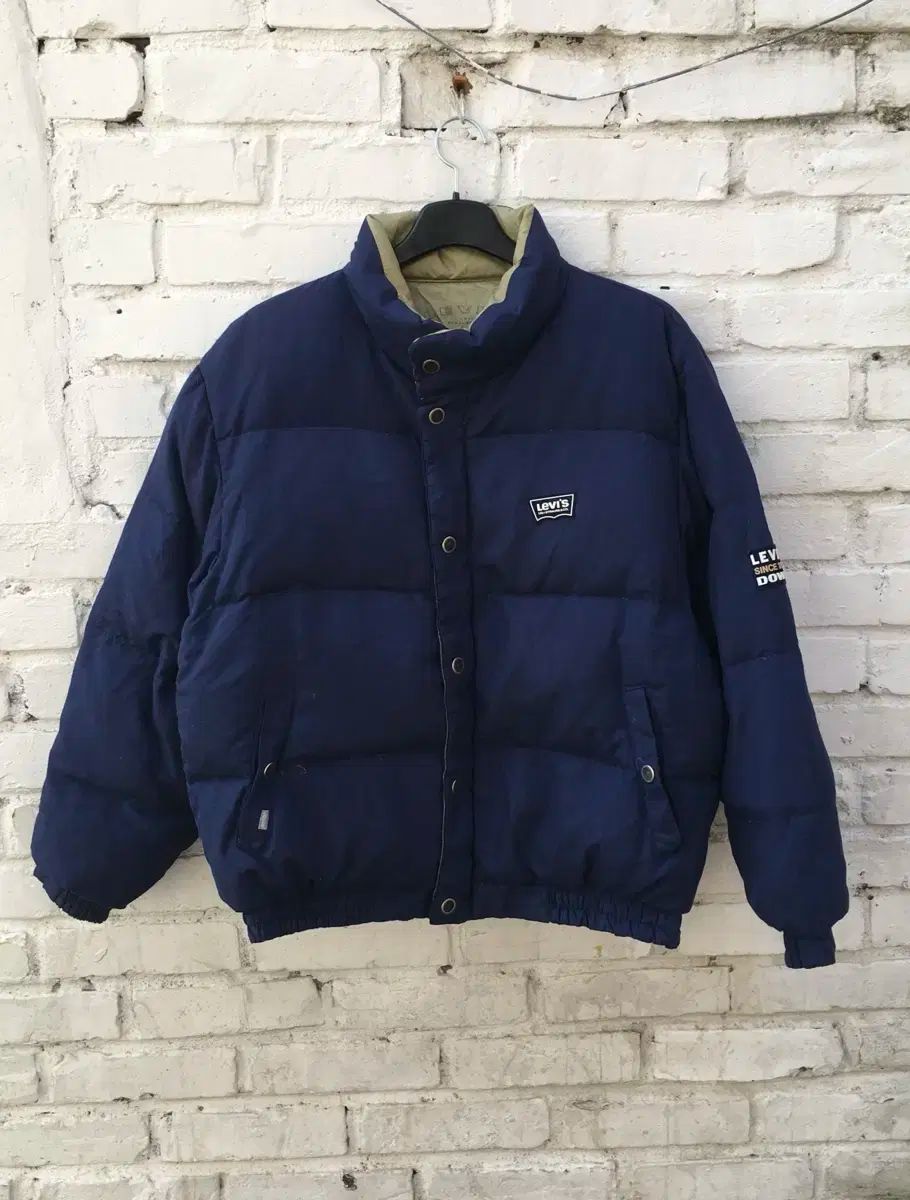 LEVI'S(リーバイス) 1850 ネイビーイエロー リバーシブル ダウンジャケット