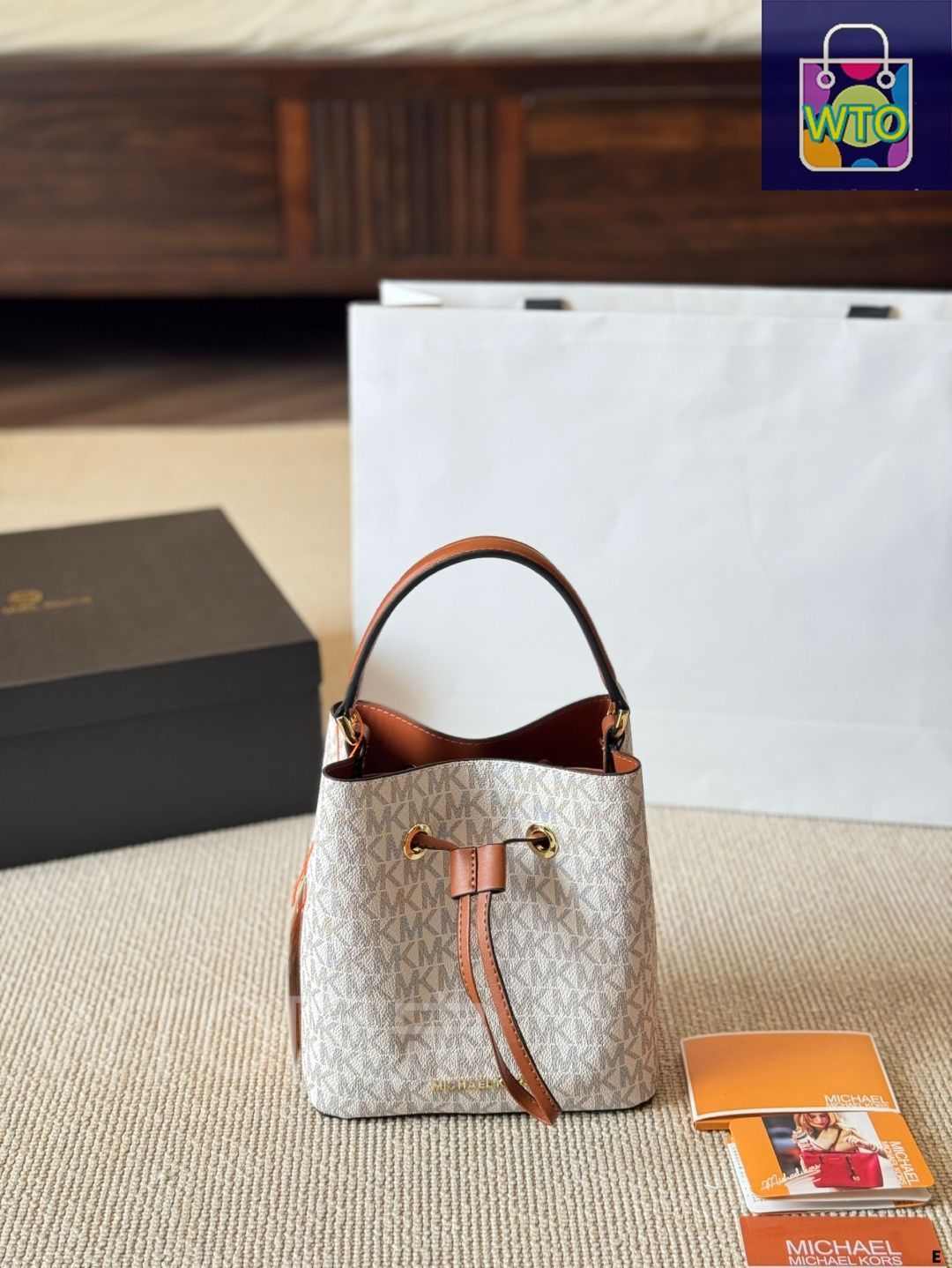 今日WTO】Michael Kors マイケルコース ミニバケットバッグ