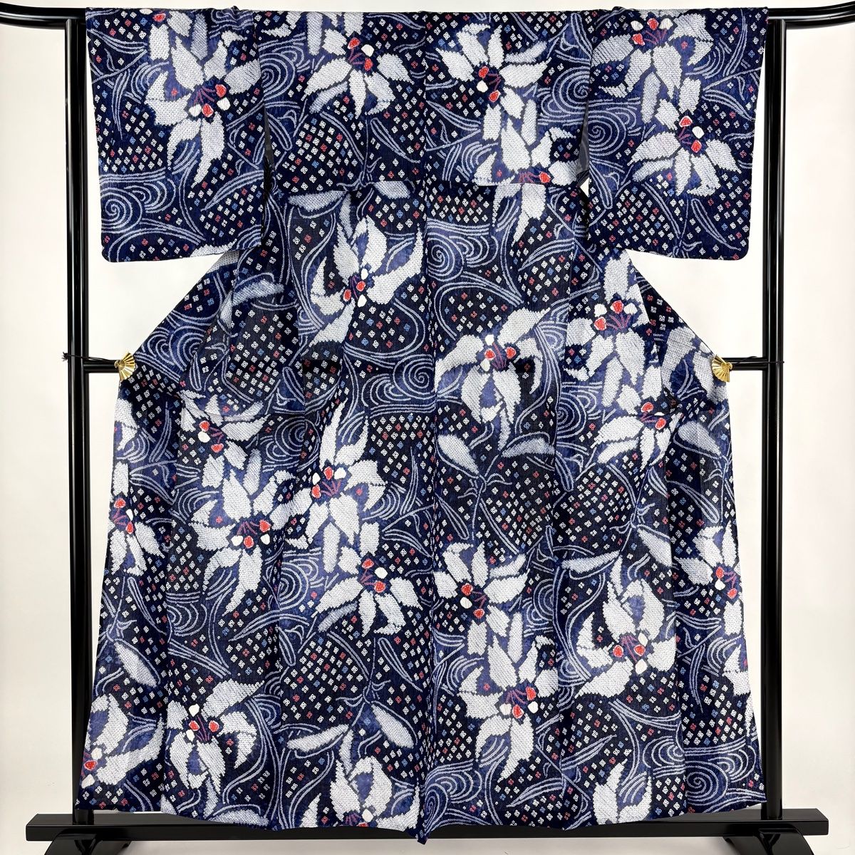 浴衣 身丈158cm 裄丈64cm M 絞り浴衣 草花 流水 紺色 綿 名品