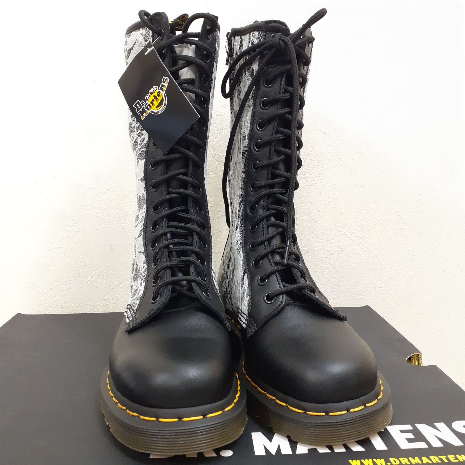 三沢店80】 ドクターマーチン 11556 Dr.Martens 14 MODS LACE