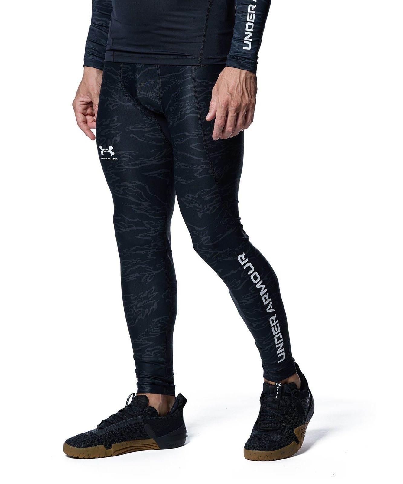 【エミヨガ新品紙タグ付き2点セット❗️】サスティナレッチプルオーバー&美脚レギンス エミヨガ新品2点セット❗️】サスティナレッチプルオーバー&美脚美尻