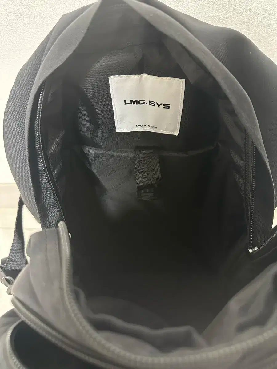 ほぼ未使用 懐石道具 增田錦製 天然木製 溜塗 花蒔絵 吸物椀 5客揃 内黒共箱 ほぼ未使用 懐石道具 增田錦製 天然木製 溜塗 花蒔絵 吸物椀