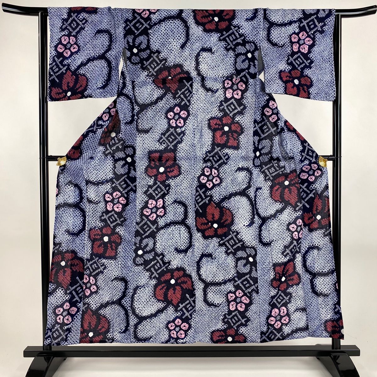 浴衣 身丈153.5cm 裄丈63.5cm S 花唐草 絞り浴衣 紺色 綿