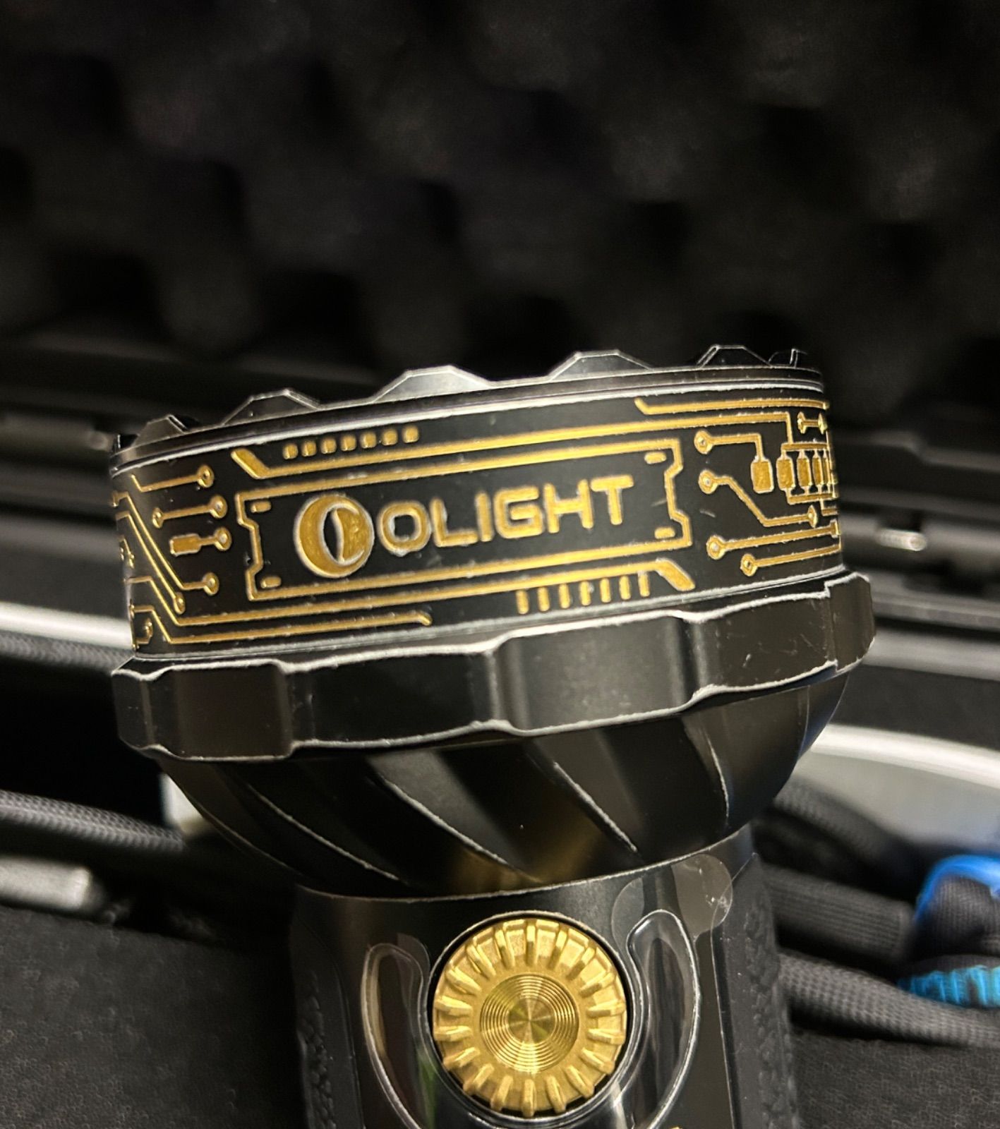 品質重視 Olight Marauder Mini ゴールデンブラック 専用ケース付き2