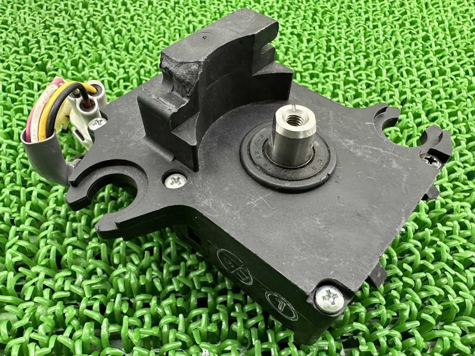 り ZX-6R 排気バルブモーター 21174-0005 カワサキ 純正 中古 09-21