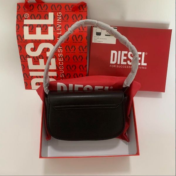 美品 DIESEL ディーゼル レディース ショルダーバッグ ブラック 2way