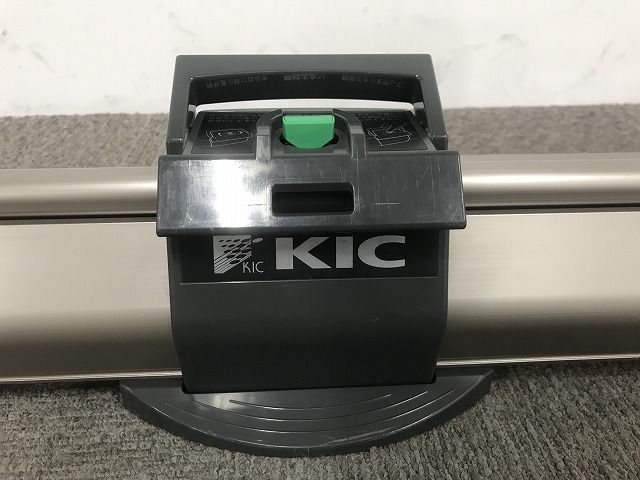 中古 KIC モバイルスクリーンフロアタイプ プロジェクター スクリーン